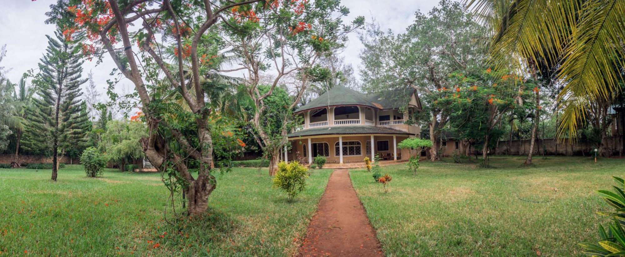 Kijani Cottages In Diani Diani Beach Exteriör bild
