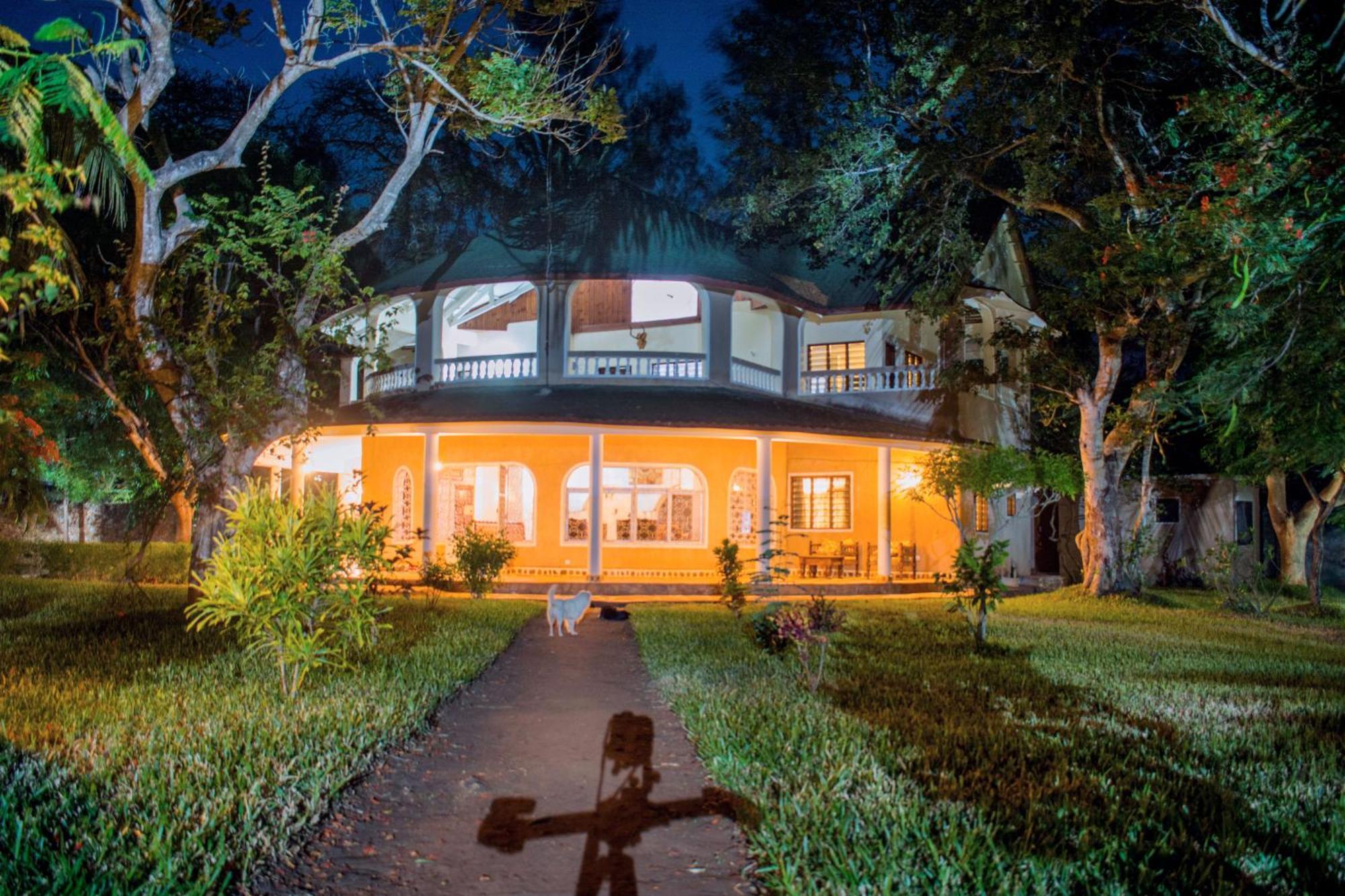 Kijani Cottages In Diani Diani Beach Exteriör bild